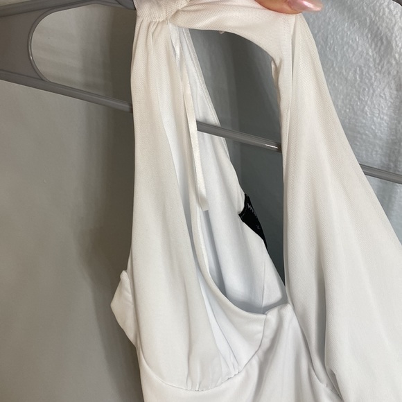 White fox one shoulder drapped white mini dressed - Picture 4 of 5